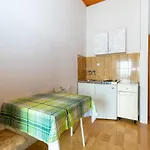 Mandre 4101b Апартаменты