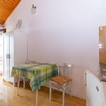 Mandre 4101b Apartamento Kolan