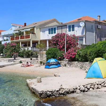 Mandre 4101b Apartmán Kolan